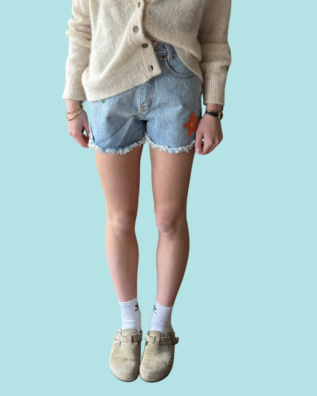 Dixie Blues Vintage High Rise Flower Patch Jean Shorts 25”